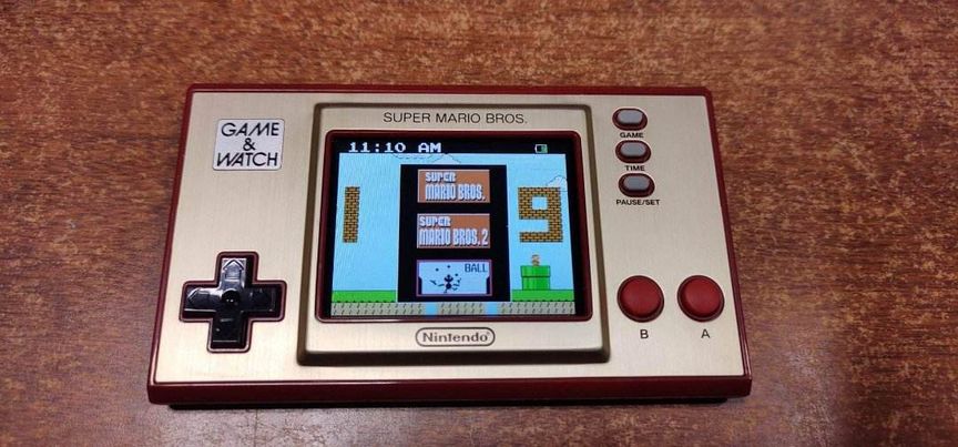 Nintendo Game & Watch: Super Mario Bros. Use